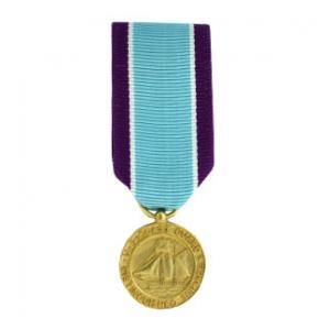 Coast Guard Distinguished Service Medal (Miniature Size)
