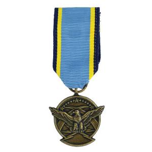 Aerial Achievement Medal (Miniature Size)