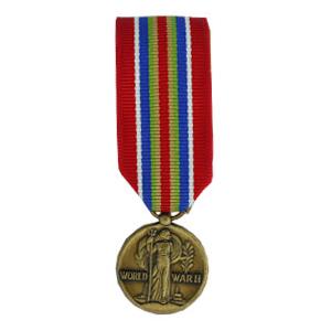 Merchant Marine  WWII Victroy Medal (Miniature Size)