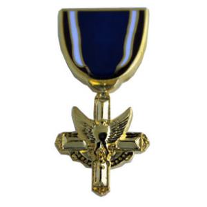 Distinguished Service Cross (Hat Pin)