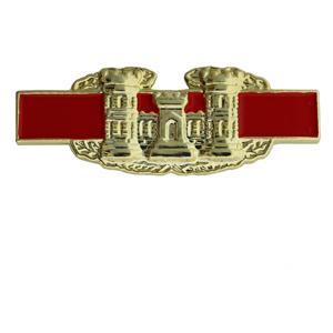 Combat Engineer Pin